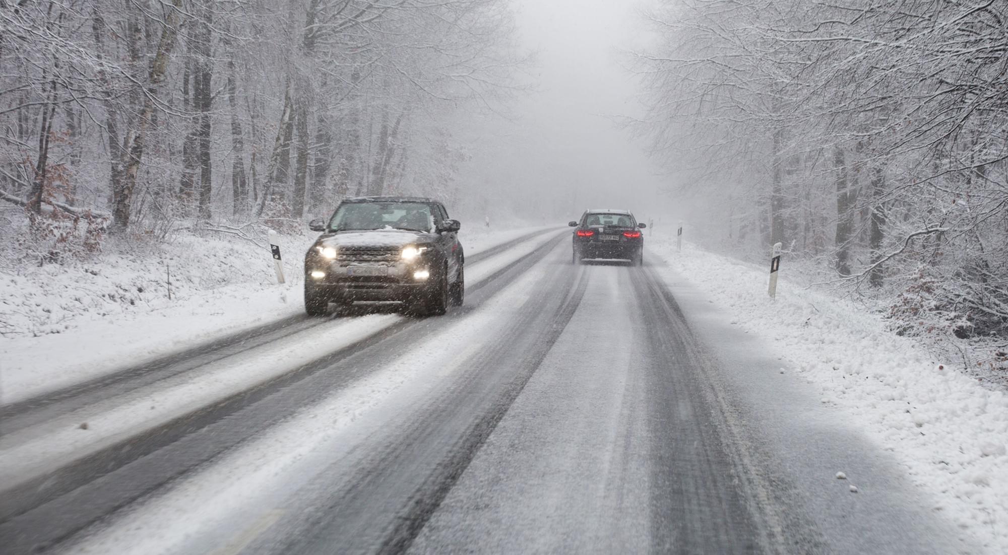Conducir con nieve: consejos clave para una conducción segura