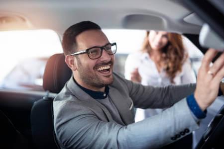 Comprar coche de segunda mano ¿Particular o concesionario de ocasión?