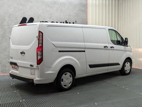 FORD TRANSIT CUSTOM 2.0 ECOBLUE 130 CV L2H1 AUTOMATICO 2020 de segunda mano