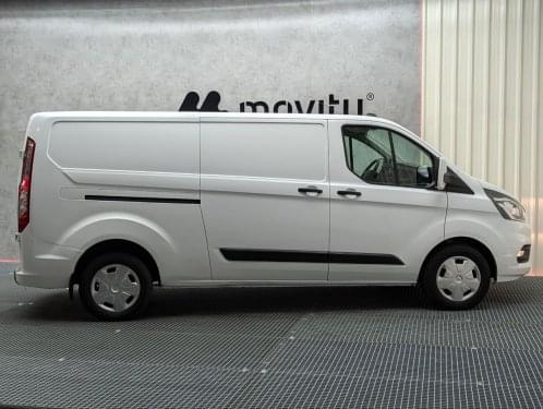 FORD TRANSIT CUSTOM 2.0 ECOBLUE 130 CV L2H1 AUTOMATICO 2020 de segunda mano