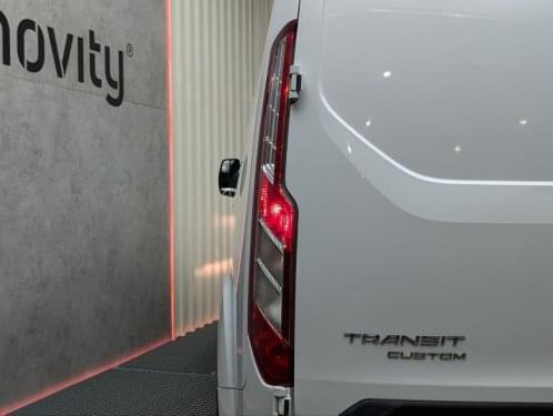 FORD TRANSIT CUSTOM 2.0 ECOBLUE 130 CV L2H1 AUTOMATICO 2020 de segunda mano