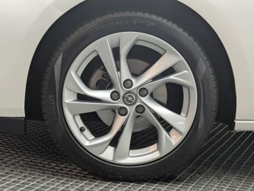 OPEL ASTRA 1.6CDTI 110CV DYNAMIC SW 2021 de segunda mano