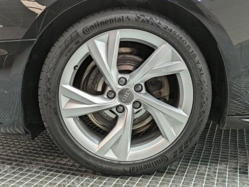 AUDI A4 AVANT 30TDI 2.0 TDI S-LINE S-TRONIC 2020 de segunda mano