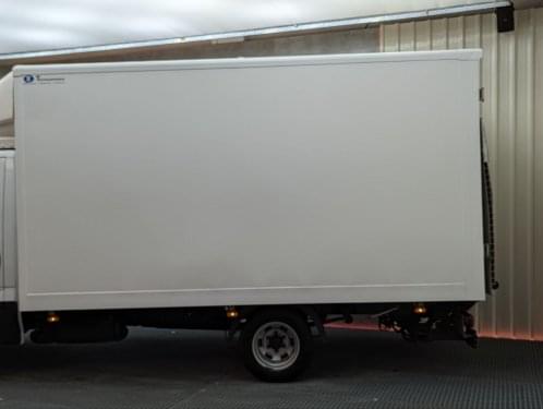 IVECO DAILY 35C16 2.3MJT 160CV CARROZADO PLATAFORMA 2022 de segunda mano