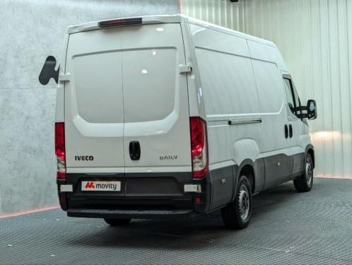 IVECO DAILY 35S16 L3H2 160CV 2022 de segunda mano