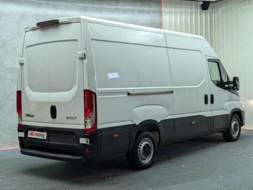 IVECO DAILY 35S16 L3H2 160CV 2022 de segunda mano