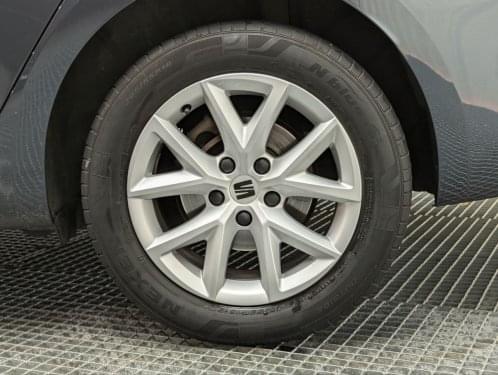 SEAT LEÓN SP 2.0 TDI 150CV DSG STYLE 2021 de segunda mano