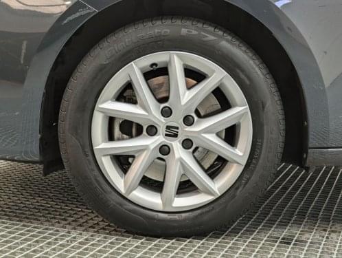 SEAT LEÓN SP 2.0 TDI 150CV DSG STYLE 2021 de segunda mano