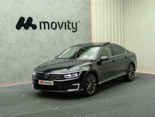 VOLKSWAGEN PASSAT GTE 1.4 TSI ePOWER DSG 218CV 2019 de segunda mano