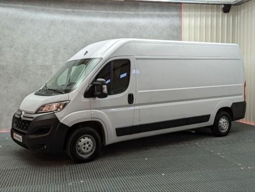 CITROEN JUMPER  FURGON 2.2 BLUEHDI 140CV L3H2 2022 de segunda mano