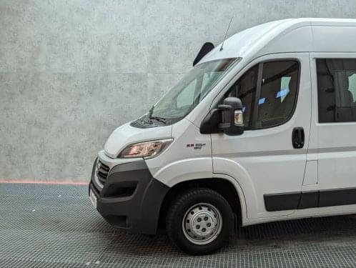 FIAT DUCATO 2.3 MJET 150CV PANORAMA L2H2 9 PLAZAS 2017 de segunda mano