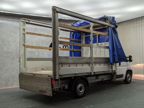 FIAT DUCATO 2.2 160CV CHASIS CAJA SEMITAULINER 2023 de segunda mano