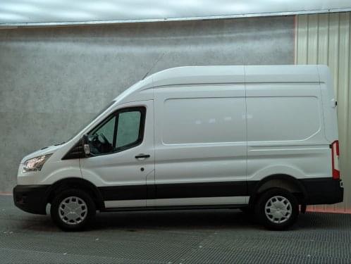 FORD TRANSIT FURGON 330 2.0 TDCI 130CV L2H3 2019 de segunda mano