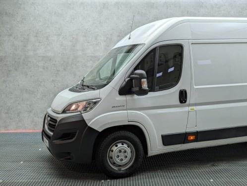 FIAT DUCATO MAXI FURGON 2.3MJET 140CV L4 H2 PACK PRO 2020 de segunda mano