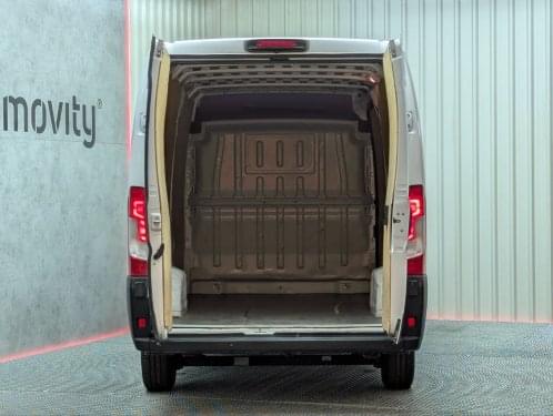 FIAT DUCATO MAXI FURGON 2.3MJET 140CV L4 H2 PACK PRO 2020 de segunda mano