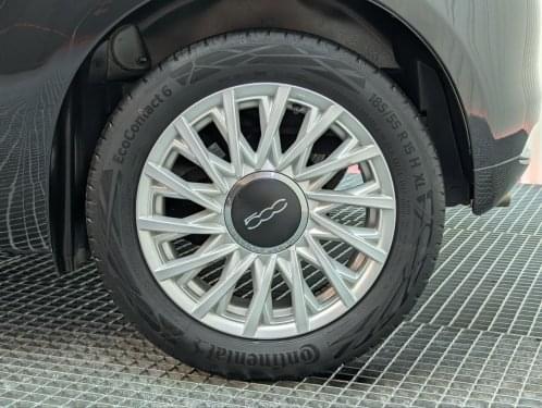 FIAT 500 1.0 HYBRID DOLCEVITA 70CV 2022 de segunda mano