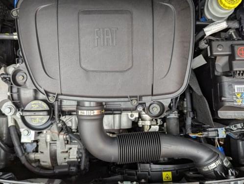 FIAT 500 1.0 HYBRID DOLCEVITA 70CV 2022 de segunda mano