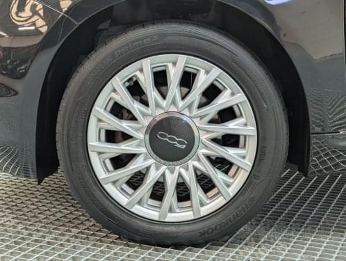 FIAT 500 1.0 HYBRID DOLCEVITA 70CV 2022 de segunda mano