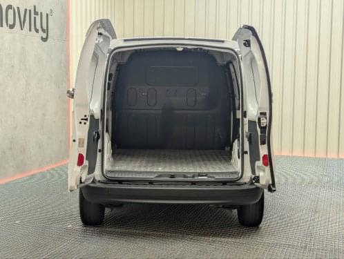 Comprar RENAULT KANGOO MAXI FURGON 1.5 BLUEDCI 95CV L2H1 2021 de segunda mano RENAULT KANGOO MAXI FURGON 1.5 BLUEDCI 95CV L2H1 2021 de segunda mano
