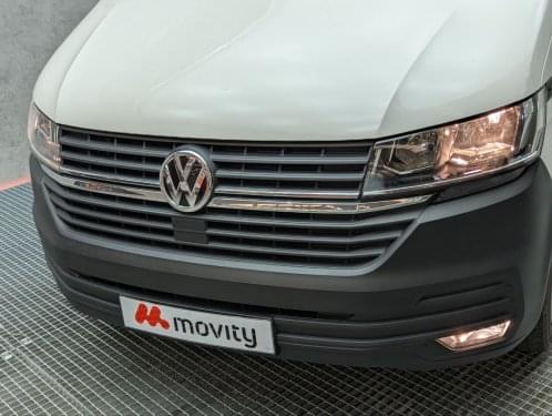 VOLKSWAGEN TRANSPORTER 2.0 TDI 110CV L2H1 2021 de segunda mano