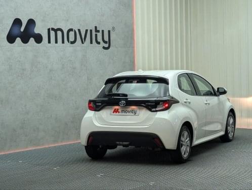 TOYOTA YARIS HIBRIDO 120H E-CVT 5P BUSINESS PLUS 2021 de segunda mano