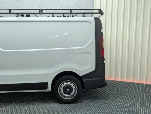 RENAULT TRAFIC FURGON L1H1 1.6 DCI 95CV 2018 de segunda mano