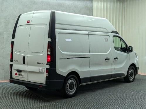 Comprar RENAULT TRAFIC FURGON 2.0 BLUE DCI 150CV L2H2 2022 de segunda mano RENAULT TRAFIC FURGON 2.0 BLUE DCI 150CV L2H2 2022 de segunda mano