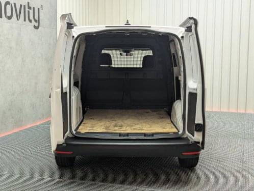 Comprar VOLKSWAGEN CADDY MAXI CARGO 2.0 TDI 122CV DSG 2022 de segunda mano VOLKSWAGEN CADDY MAXI CARGO 2.0 TDI 122CV DSG 2022 de segunda mano
