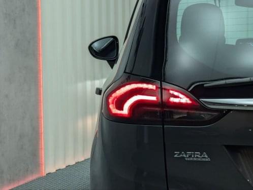 OPEL ZAFIRA TOURER 1.6 CDTI 136CV 7 PLAZAS 2016 de segunda mano