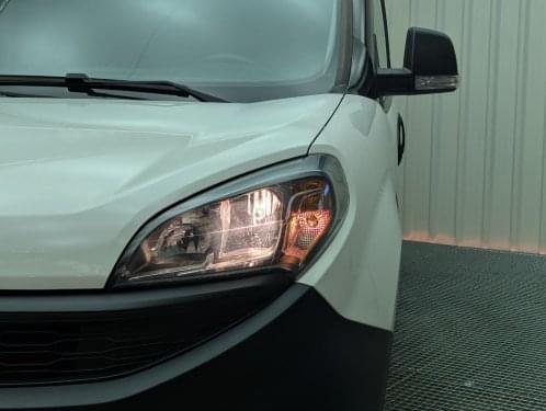 Comprar FIAT DOBLO CARGO 1.3MJT SX 95CV 2021 de segunda mano FIAT DOBLO CARGO 1.3MJT SX 95CV 2021 de segunda mano