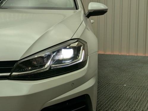 VOLKSWAGEN GOLF 2.0 TDI BMT 150 CV R-LINE VARIANT 2019 de segunda mano