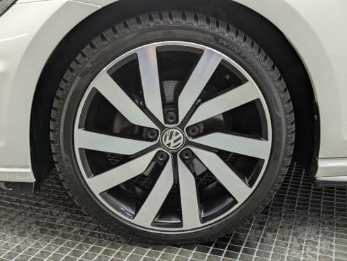 VOLKSWAGEN GOLF 2.0 TDI BMT 150 CV R-LINE VARIANT 2019 de segunda mano