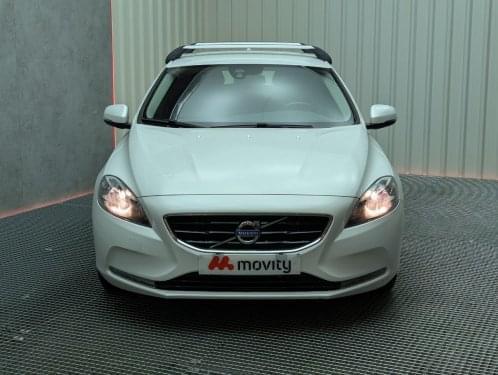 VOLVO V40 D2 116CV OCEAN RACE 2015 de segunda mano