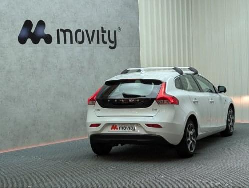 VOLVO V40 D2 116CV OCEAN RACE 2015 de segunda mano