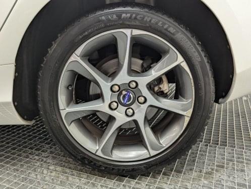 VOLVO V40 D2 116CV OCEAN RACE 2015 de segunda mano