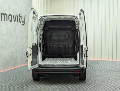 FIAT DOBLO  MAXI CARGO XL 1.6 MJT 105CV 2020 de segunda mano