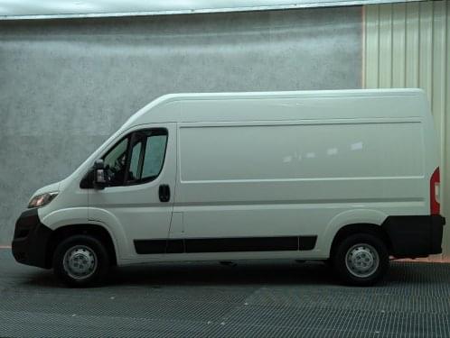 Comprar CITROEN JUMPER  FURGON 30 2.2 BLUEHDI 140CV L2H2 2020 de segunda mano CITROEN JUMPER  FURGON 30 2.2 BLUEHDI 140CV L2H2 2020 de segunda mano