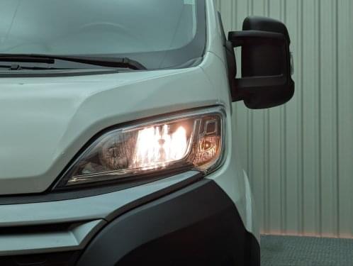 Comprar CITROEN JUMPER  FURGON 30 2.2 BLUEHDI 140CV L2H2 2020 de segunda mano CITROEN JUMPER  FURGON 30 2.2 BLUEHDI 140CV L2H2 2020 de segunda mano