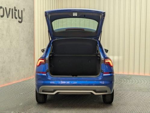 SKODA KAMIQ 1.5 TSI 150CV  DSG AMBITION 2023 de segunda mano