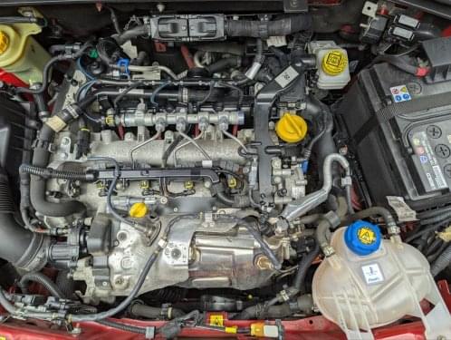 FIAT DOBLO COMBI 1.6 MJT 120CV TREKKING N1 2022 de segunda mano