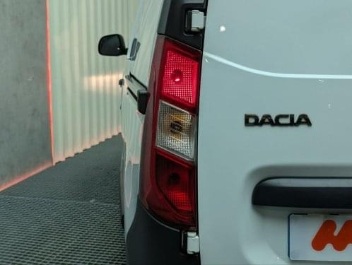 DACIA DOKKER VAN 1.5 BLUE DCI 95CV  ESSENTIAL 2021 de segunda mano