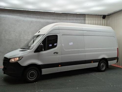 MERCEDES SPRINTER 315 CDI 150CV L4H3 2021 de segunda mano
