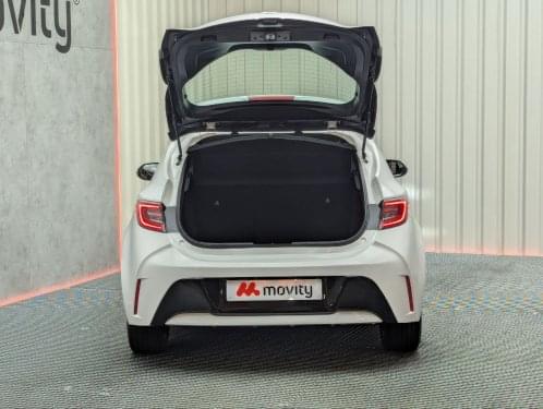 TOYOTA COROLLA 125H BUSINESS PLUS E-CVT 2021 de segunda mano