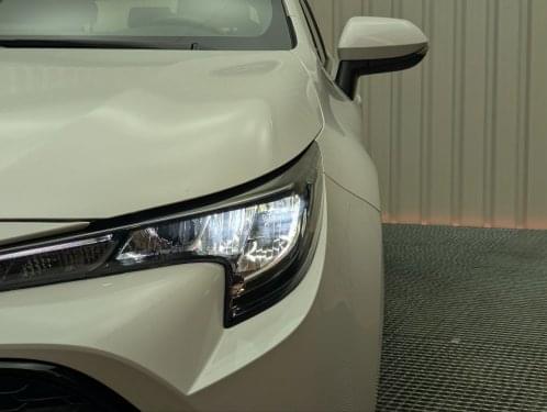 TOYOTA COROLLA 125H BUSINESS PLUS E-CVT 2021 de segunda mano