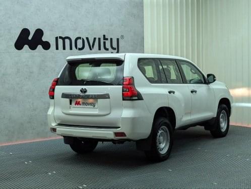 TOYOTA LAND CRUISER 2.8 D-4D 7PL GX 177CV 2020 de segunda mano