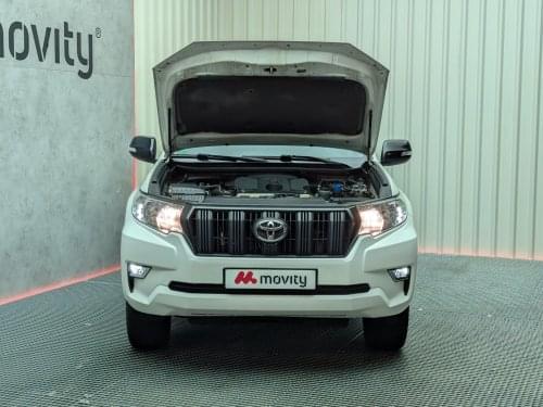 TOYOTA LAND CRUISER 2.8 D-4D 7PL GX 177CV 2020 de segunda mano