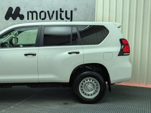 TOYOTA LAND CRUISER 2.8 D-4D 7PL GX 177CV 2020 de segunda mano
