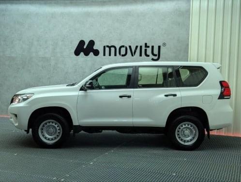 TOYOTA LAND CRUISER 2.8 D-4D 7PL GX 177CV 2020 de segunda mano