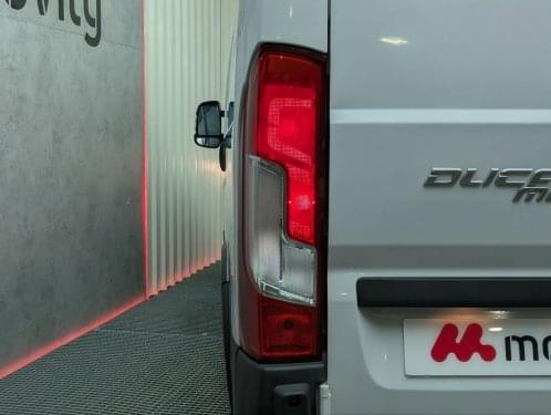 FIAT DUCATO MAXI 2.2 MJT 140CV L4 H2 2022 de segunda mano