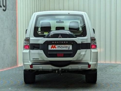 MITSUBISHI MONTERO 5P 3.2 DI-D 190CV SPIRIT AUTO 2018 de segunda mano